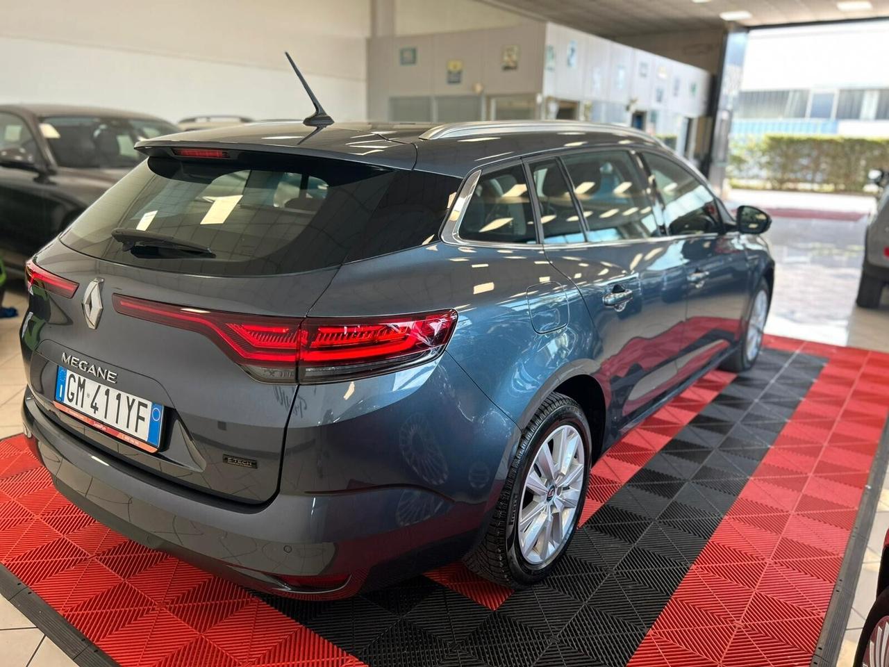 Renault Megane Mégane Sporter Plug-in Hybrid E-TECH 160