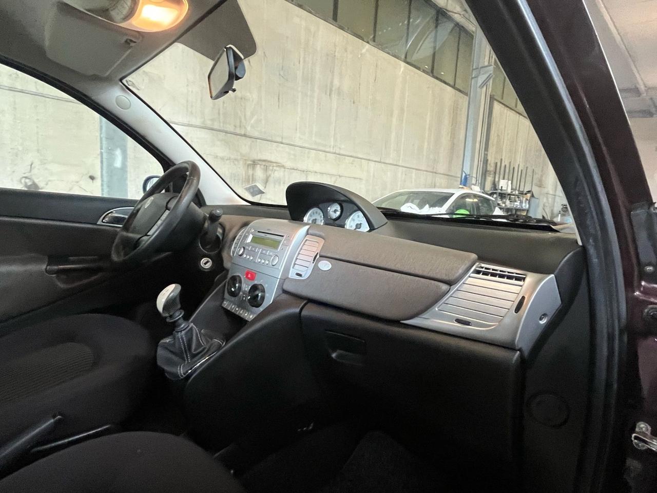 LANCIA YPSILON 1.4 Platino Ecochic GPL 77000 km