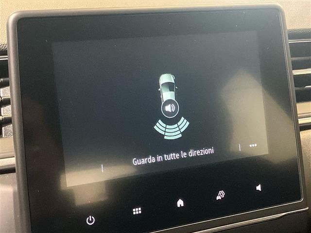 RENAULT Captur 1.6 E-Tech hybrid Zen 145cv auto
