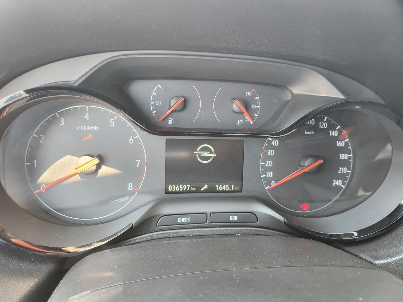 Opel Grandland X 1.5 diesel Ecotec Start&Stop Design Line