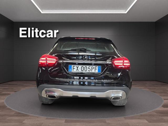 MERCEDES-BENZ GLA 180 Sport