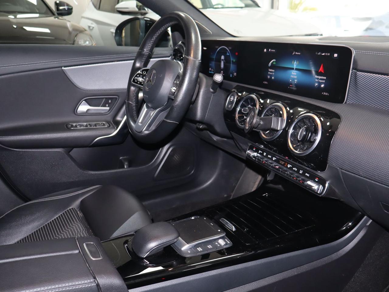 Mercedes-Benz CLA 200 Sport CLA 200 D #9761