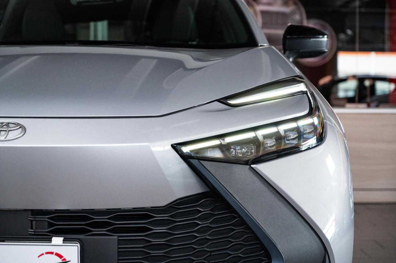 Toyota C-HR 1.8 hev Trend fwd e-cvt