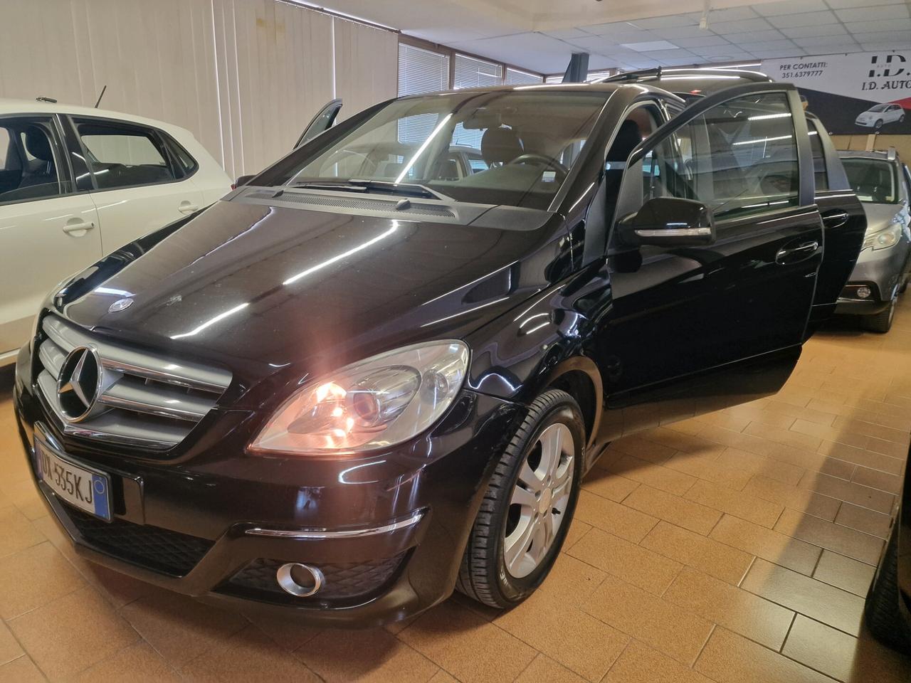Mercedes-benz B 180 CDI Premuim