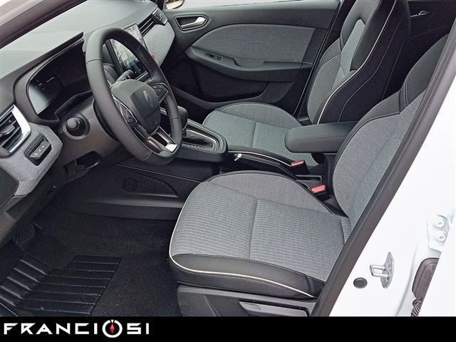 RENAULT Clio 1.6 E-Tech full hybrid Techno 145cv