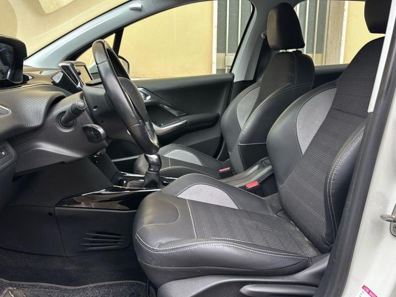 Peugeot 2008 BlueHDi 100cv Allure