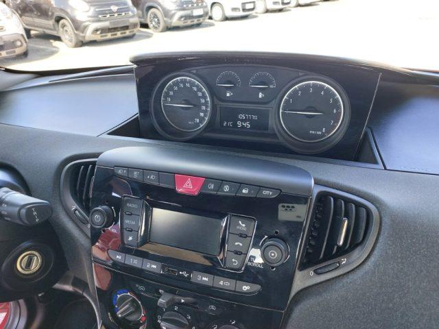 LANCIA Ypsilon 1.0 FireFly 5 porte S&S Hybrid Ecochic Silver