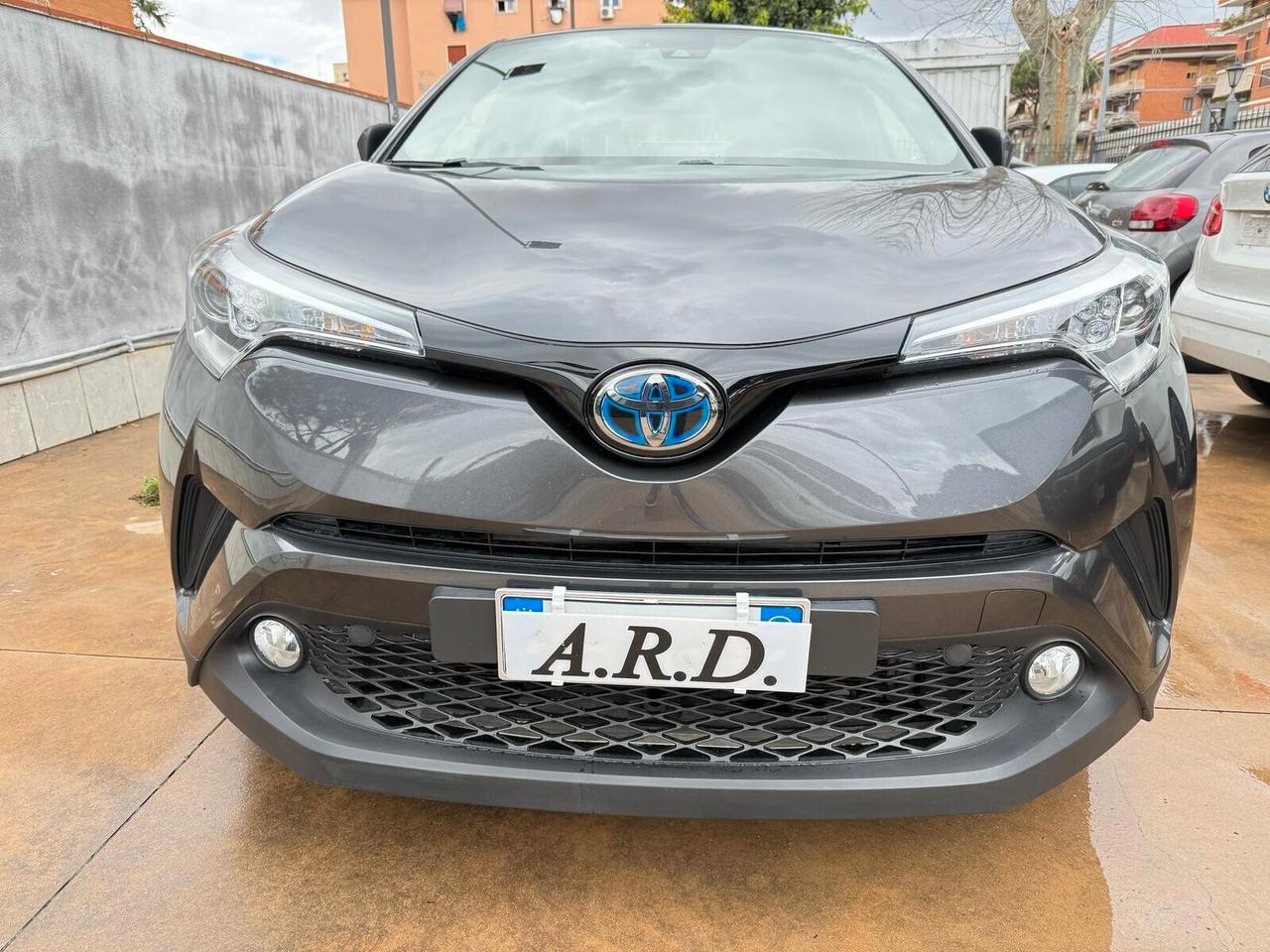 Toyota C-HR 1.8 Hybrid E-CVT Lounge