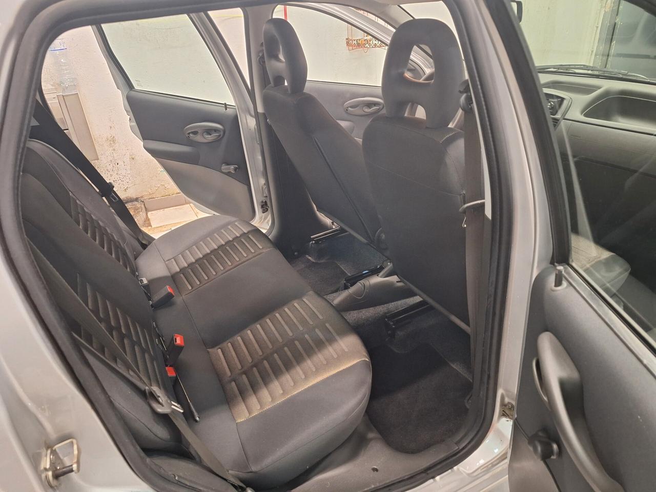 Fiat Punto Classic 1.2 5 porte Natural Power Active GARANZIA 6 MESINEOPAT UNICOPROPIETARIO