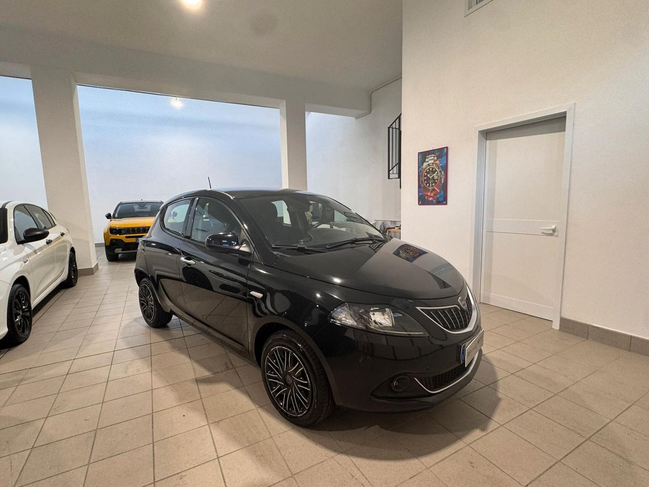 Lancia Ypsilon 1.0 FireFly 5 porte S&S Hybrid Gold