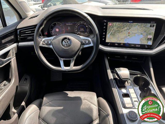 VOLKSWAGEN Touareg 3.0 V6 TDI 286 CV SCR Advanced R Line