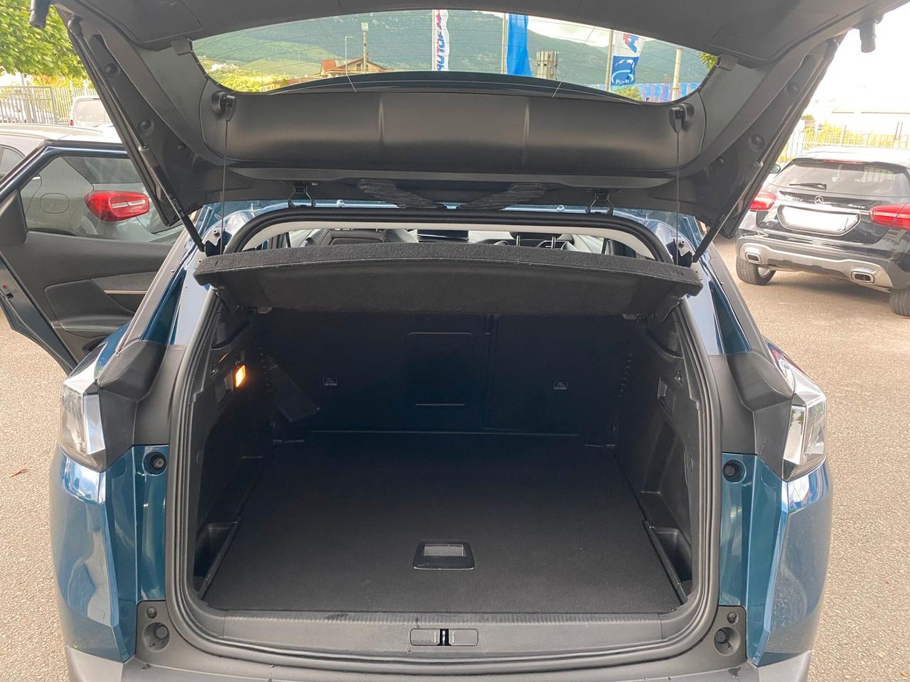 Peugeot 3008 BlueHDi 130 S&S EAT8 Allure