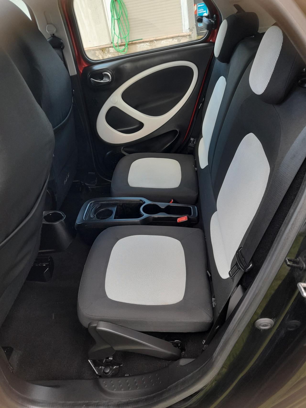 Smart ForFour 70 1.0 Passion