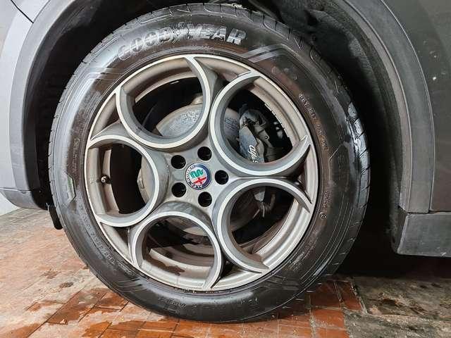 Alfa Romeo Stelvio 2.2d 190cv Sprint Q4 Navi+Palette al Vol.+Camera