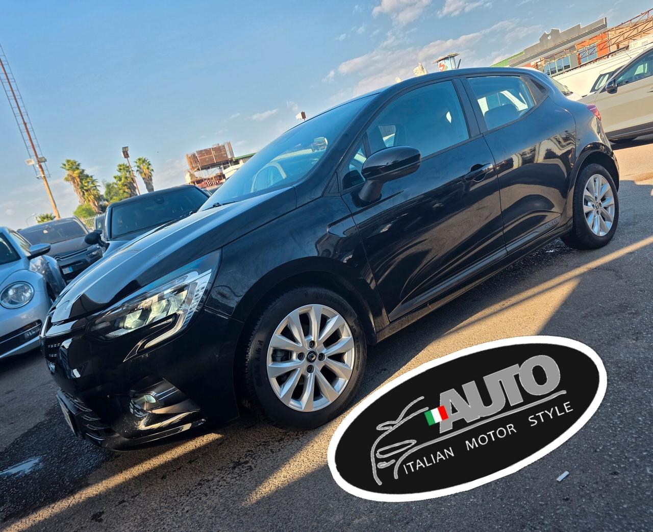 Renault Clio TCe 100 CV 5 porte Zen
