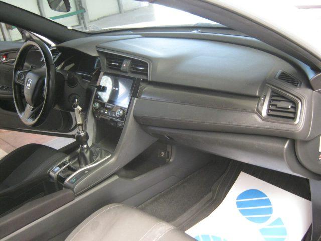 HONDA Civic 1.0T 5 porte Elegance Navi MOTORE NUOVO