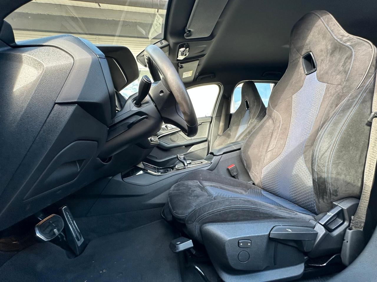 Bmw 116 116d 5p. M SPORT SEDILI A GUSCIO MSPORT