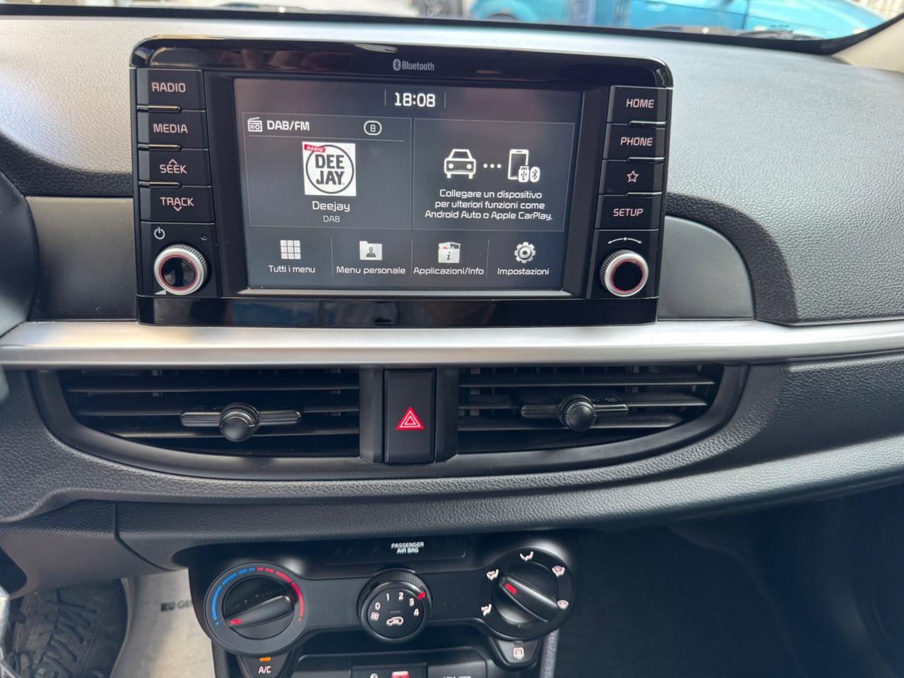KIA PICANTO 1.0 NEOPATENTATI