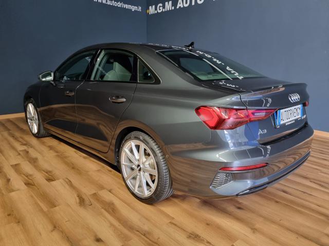 AUDI A3 Sedan 35 TFSI S tronic Business Advanced