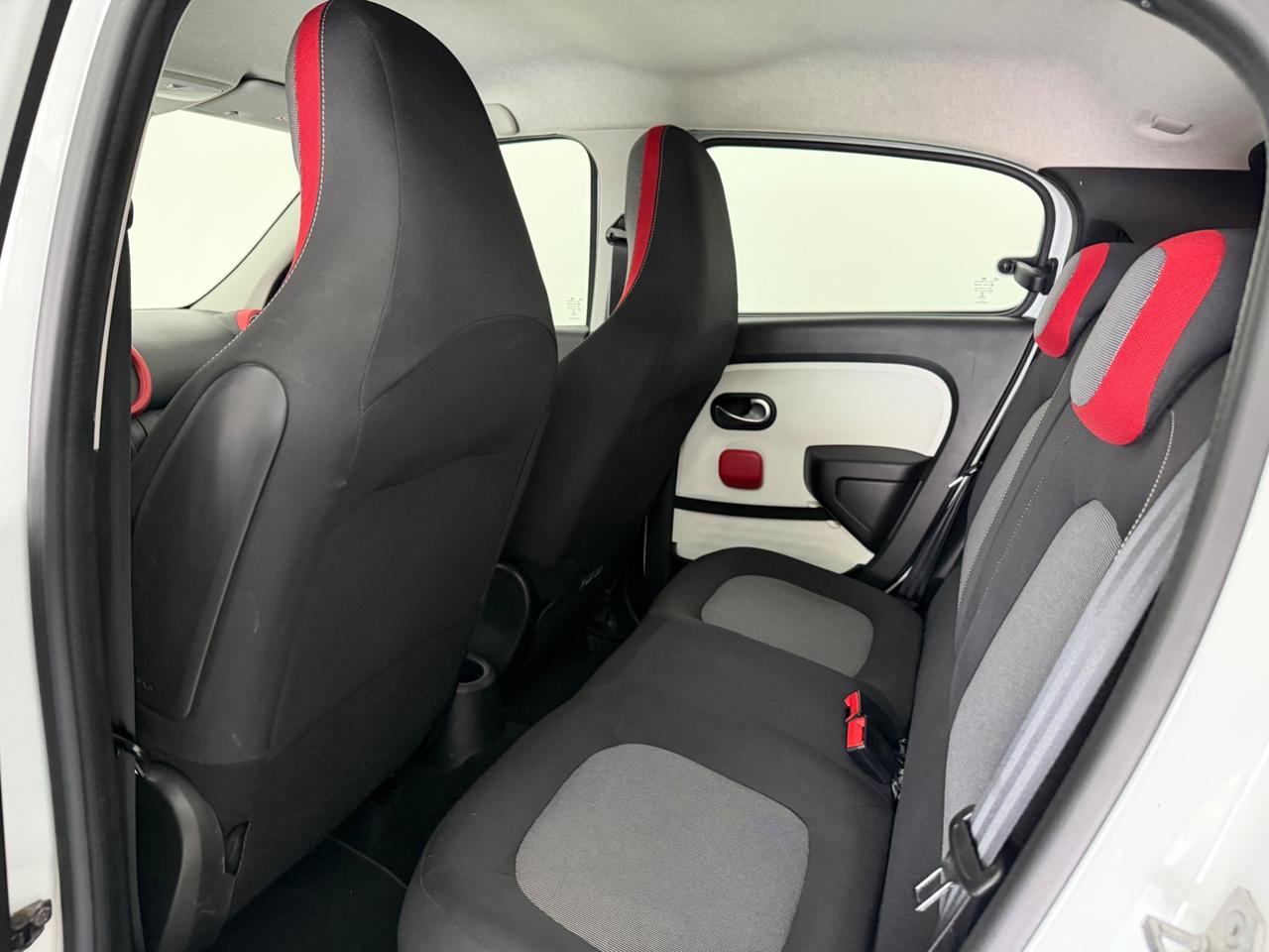 RENAULT TWINGO 90 CV CAMBIO AUTOMATICO