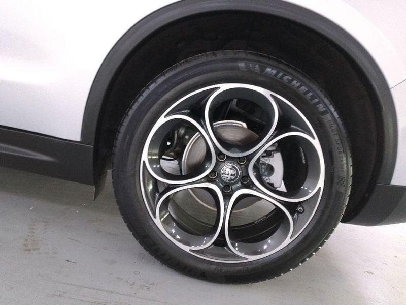 Alfa Romeo Stelvio 2.2 t Sprint Q4 210cv auto