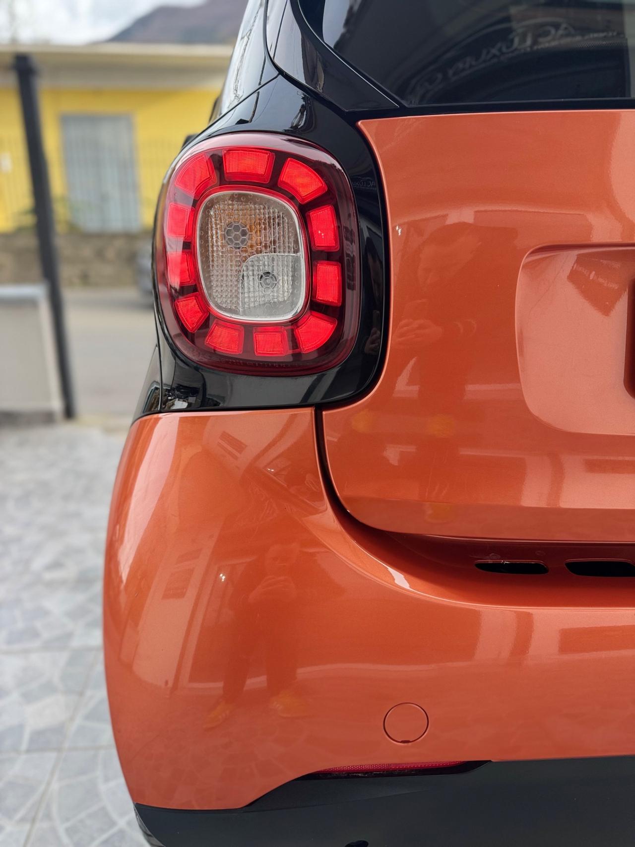 Smart ForTwo 1000 52 kW MHD coupé passion