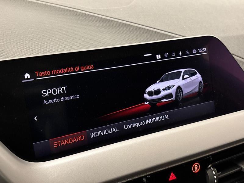 BMW Serie 1 5 Porte 116 d SCR DCT