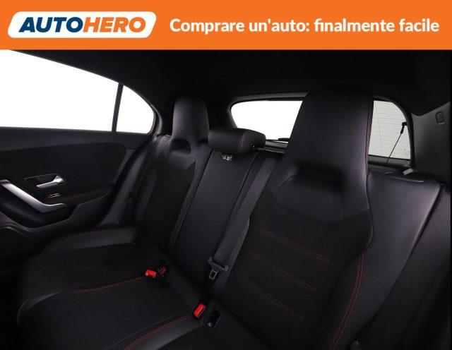 MERCEDES-BENZ A 180 Automatic Premium