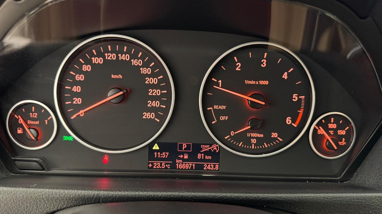 Bmw 320d Touring Luxury aut.