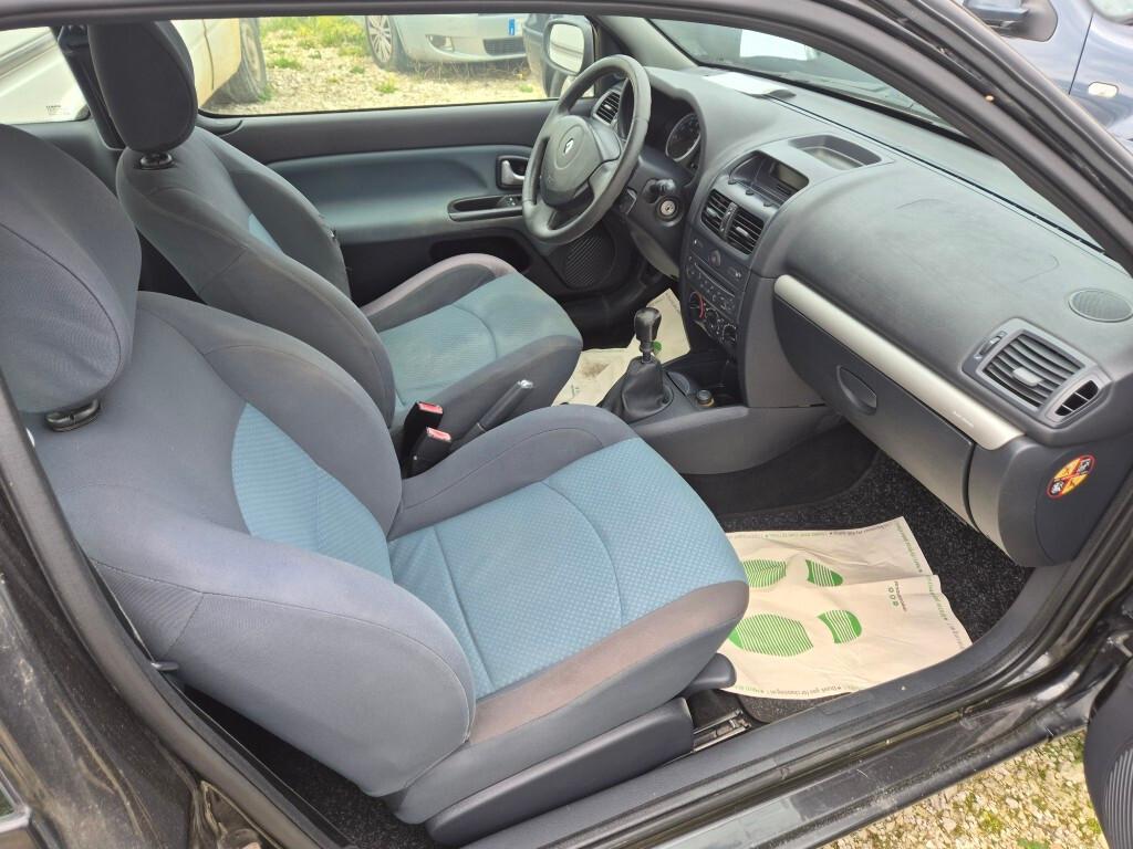 Renault Clio 1.2 16V 75cv GPL 3 PORTE