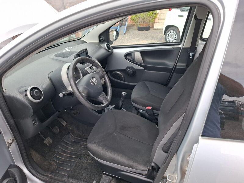 Toyota Aygo Aygo 1.0 12V VVT-i 5 porte Active Connect