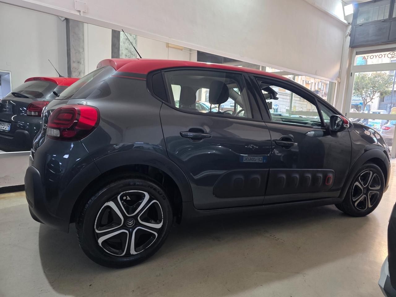 Citroen C3 1.6 BlueHDi 75cv Shine 1 PROPRIETARIO