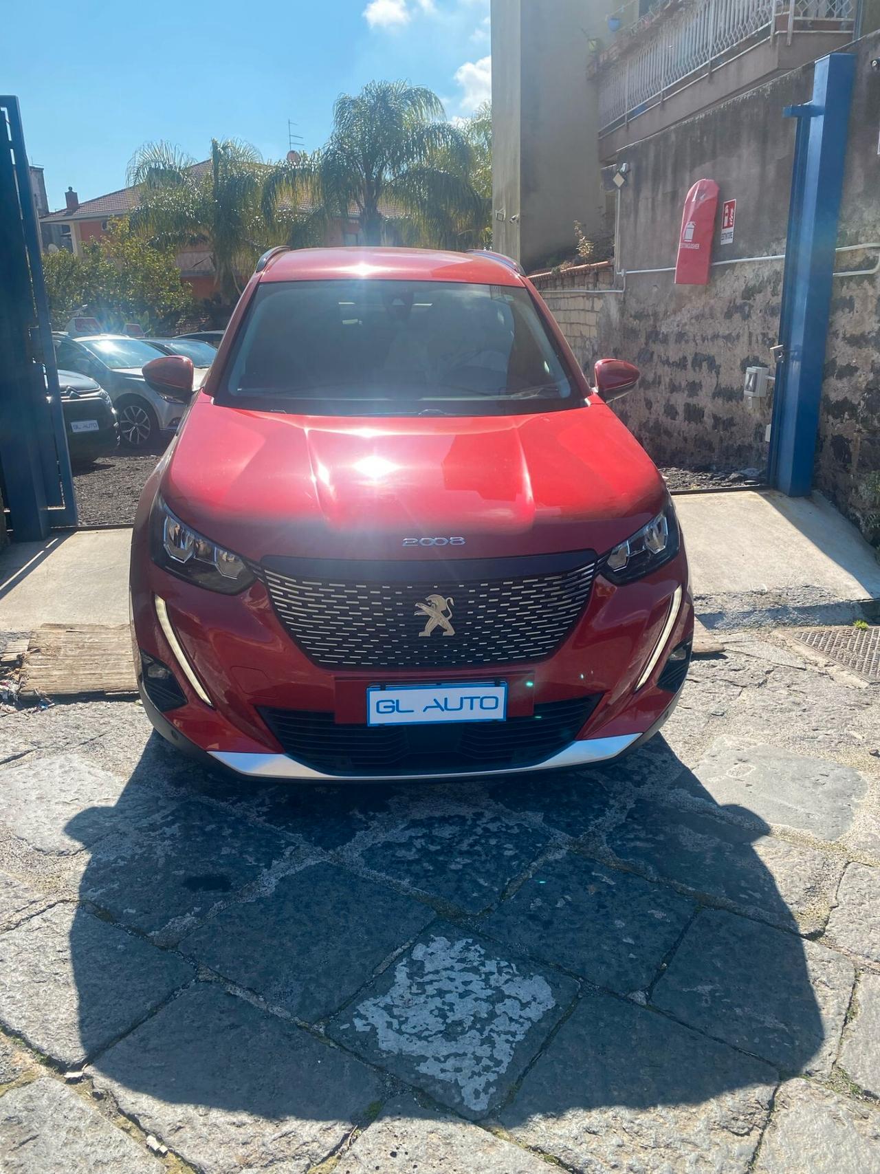 Peugeot 2008 PureTech 130 S&S Allure Navi Pack