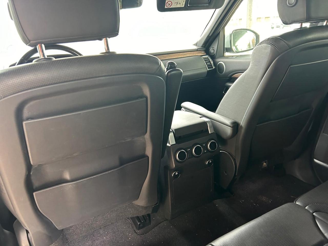 Land Rover Discovery 2.0 SD4 240 CV HSE Luxury -TETTO PANORAMICO-7POSTI