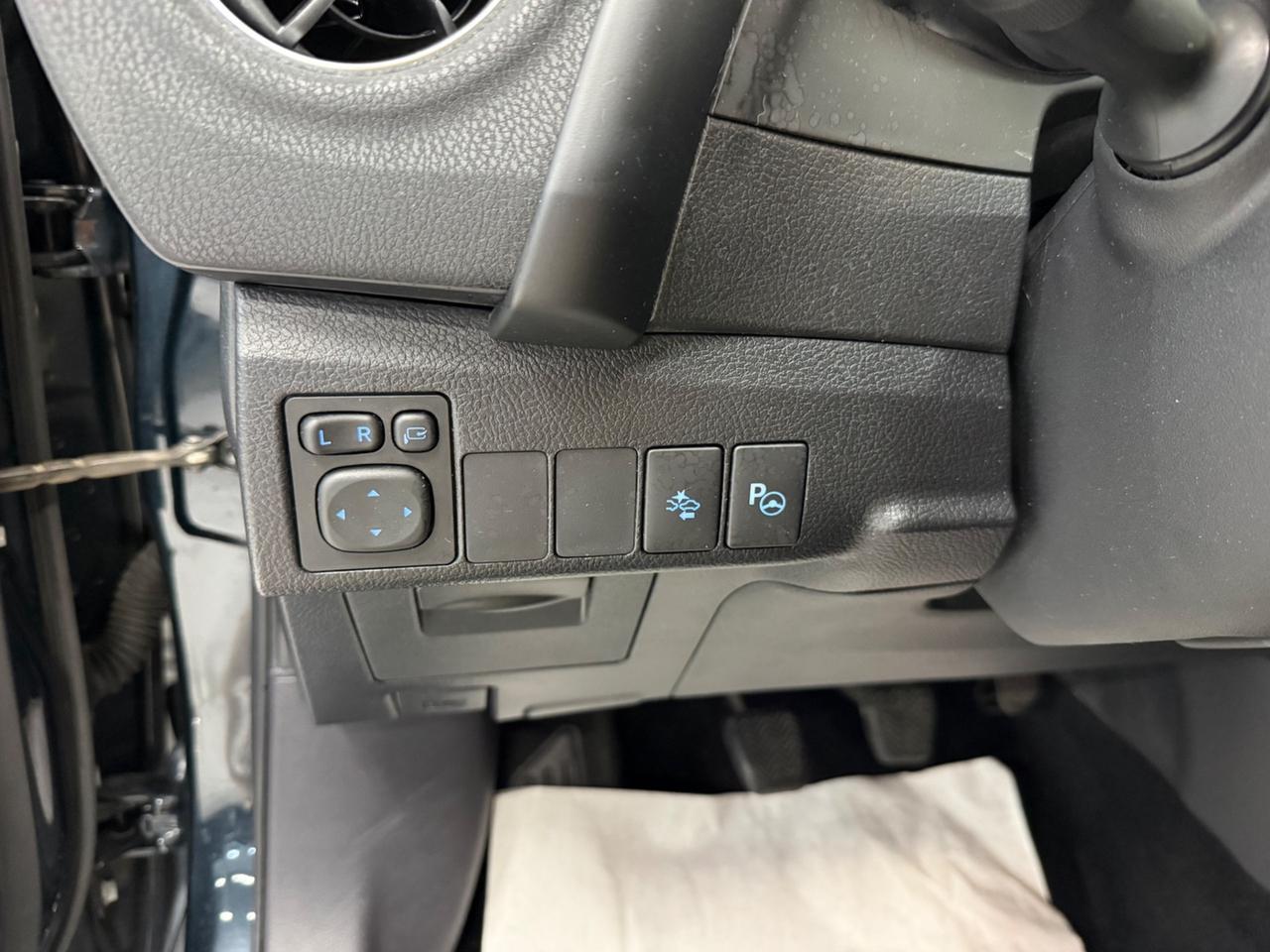 Toyota Auris 1.6 D-4D Active