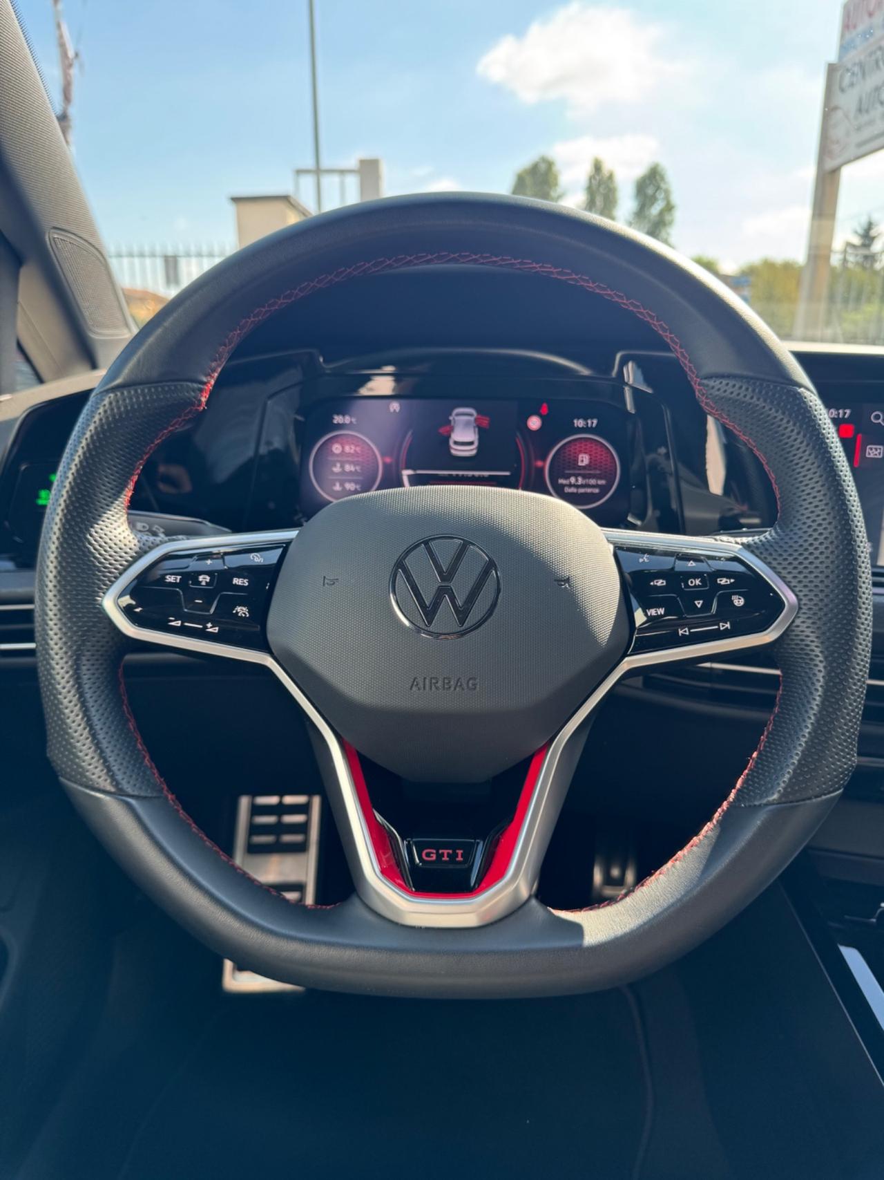 Volkswagen Golf GTI 2.0 TSI DSG