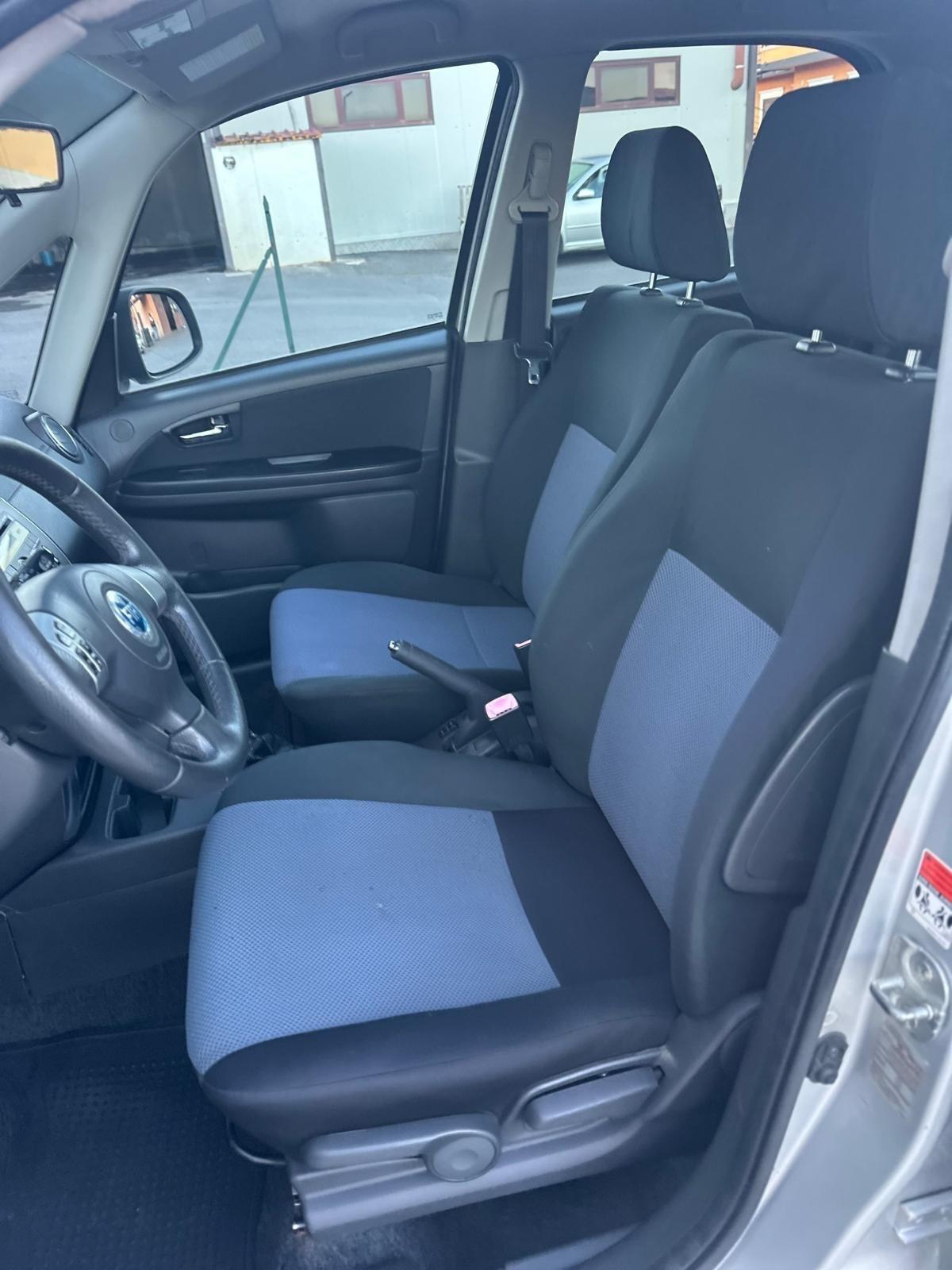 Fiat Sedici 1.9 MJT 4x4 Emotion