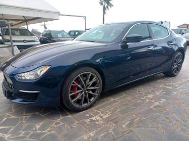 Maserati Ghibli L4 330 CV MHEV Gransport