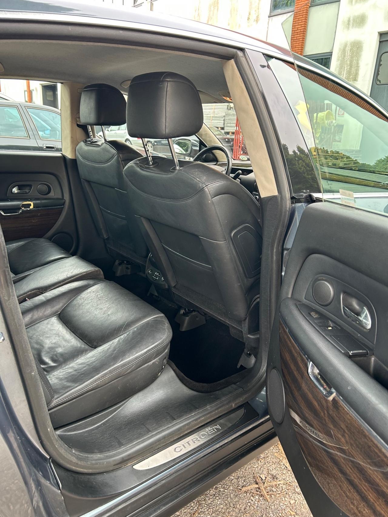 Citroen C6 2.7 B-T HDi FAP Exclusive