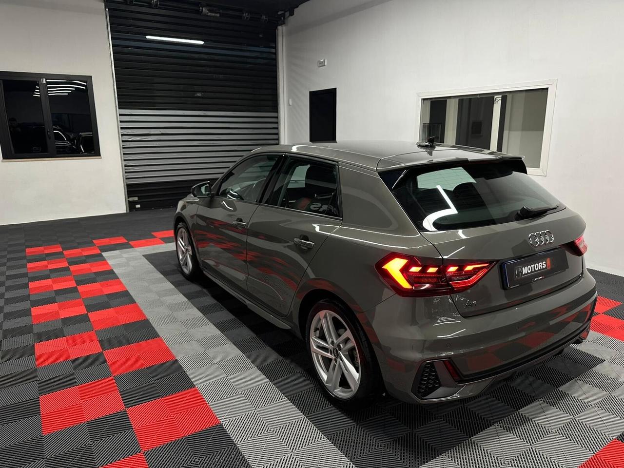 Audi A1 SPB 30 TFSI S tronic line edition Iva esposta