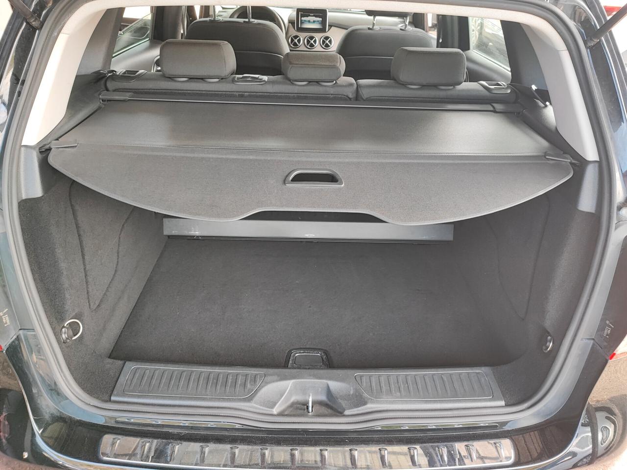 Mercedes-benz B 180 d Premium