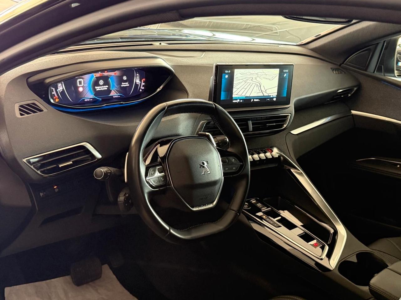 Peugeot 3008 1.5 BLUEHDI 130 cv. Eat8 ALLURE (Nav)