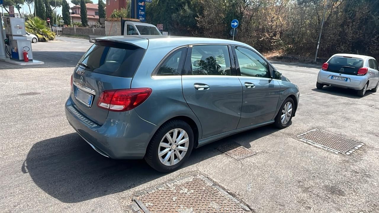Mercedes-benz B 180 d Executive