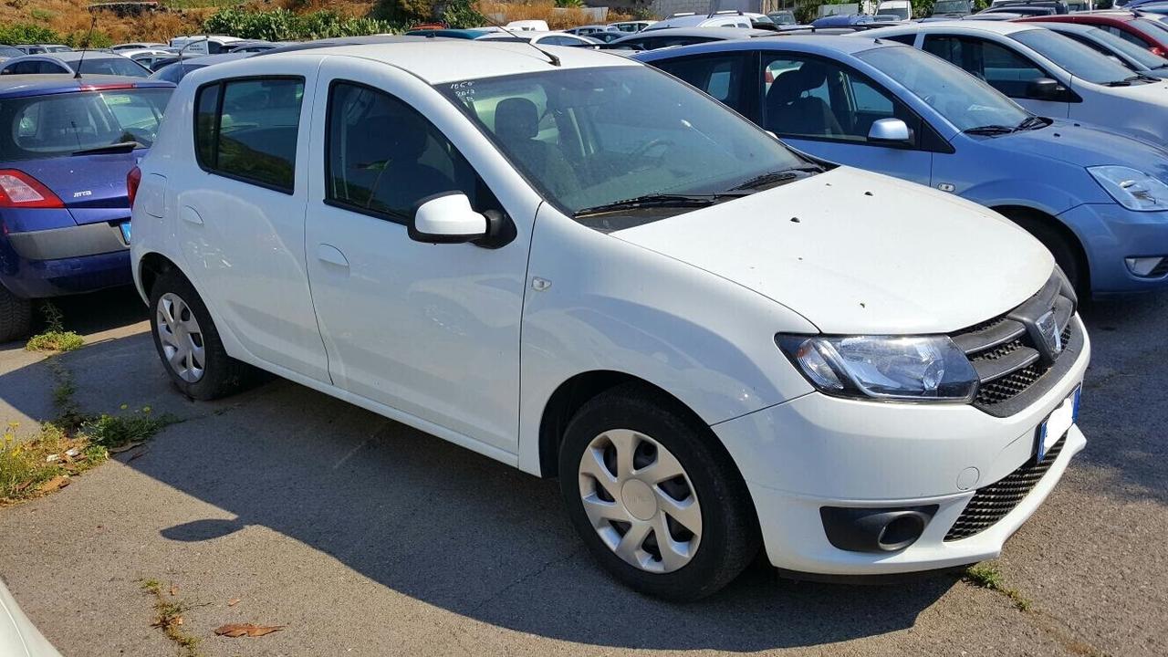 Dacia Sandero 1.5 dCi 8V 75CV Start&Stop Lauréate
