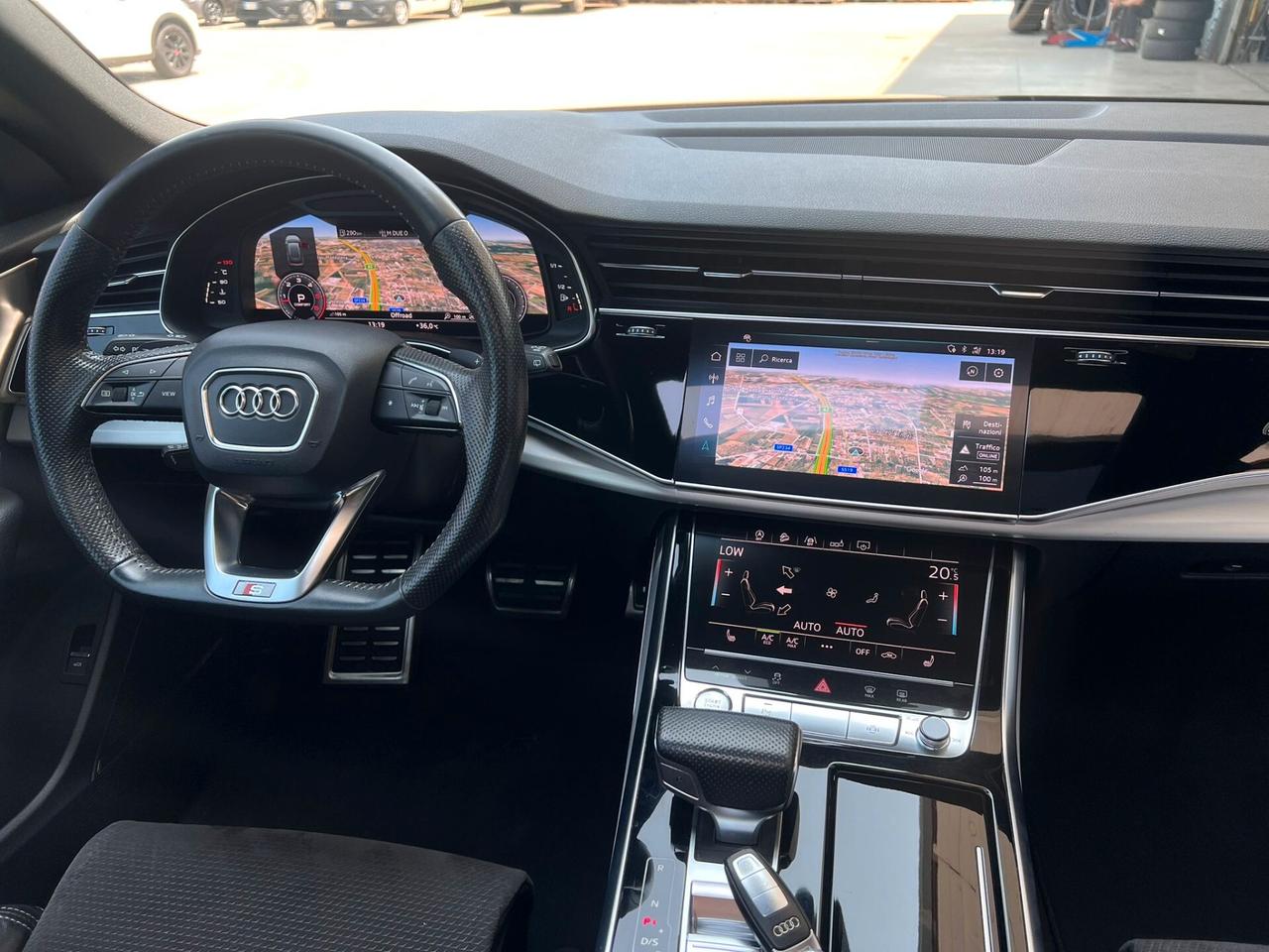 Audi Q8 50 TDI 286 CV quattro tiptronic 3X SLINE