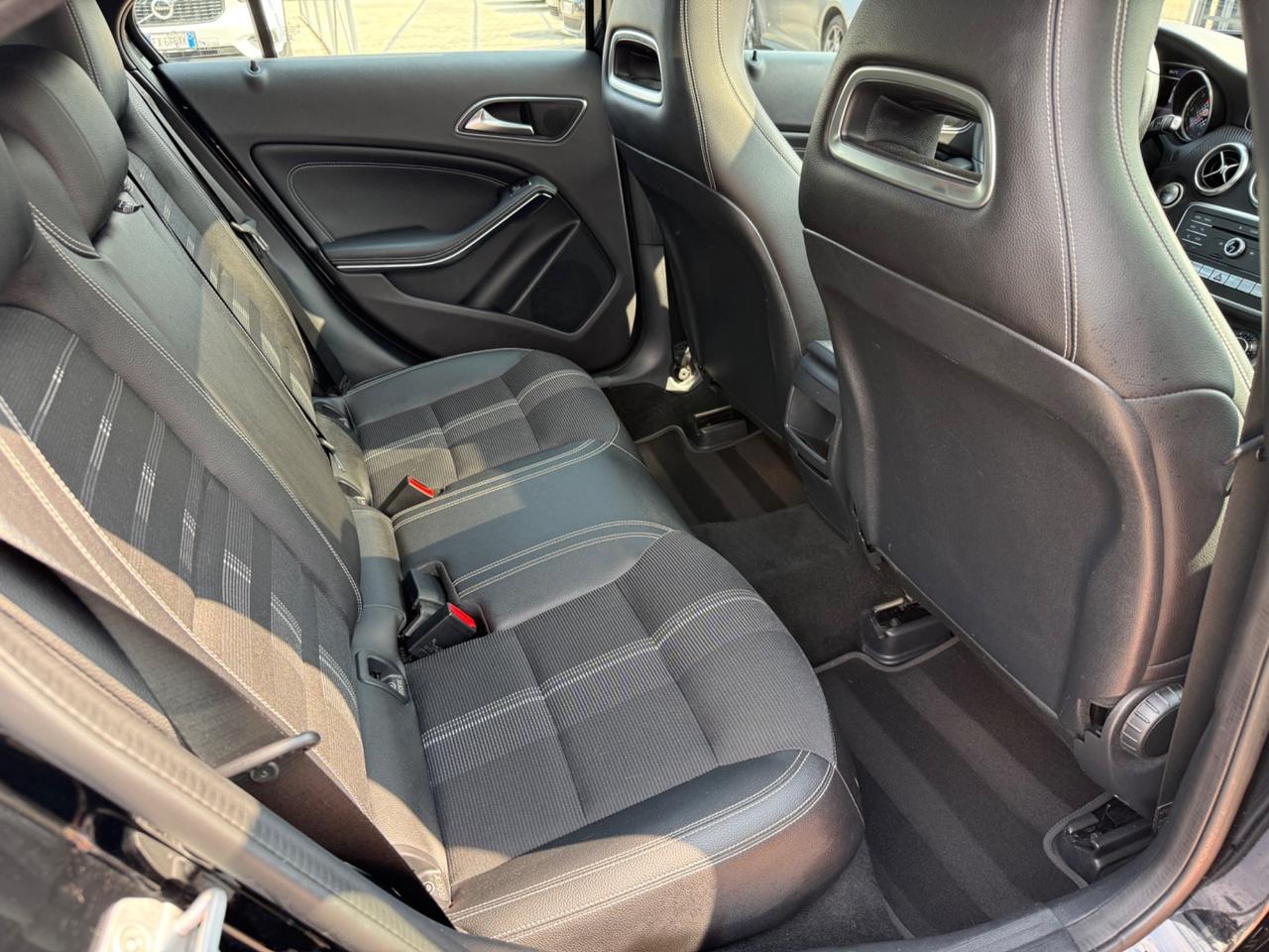 Mercedes-benz A 200 d Automatic Sport TETTO APRIBILE