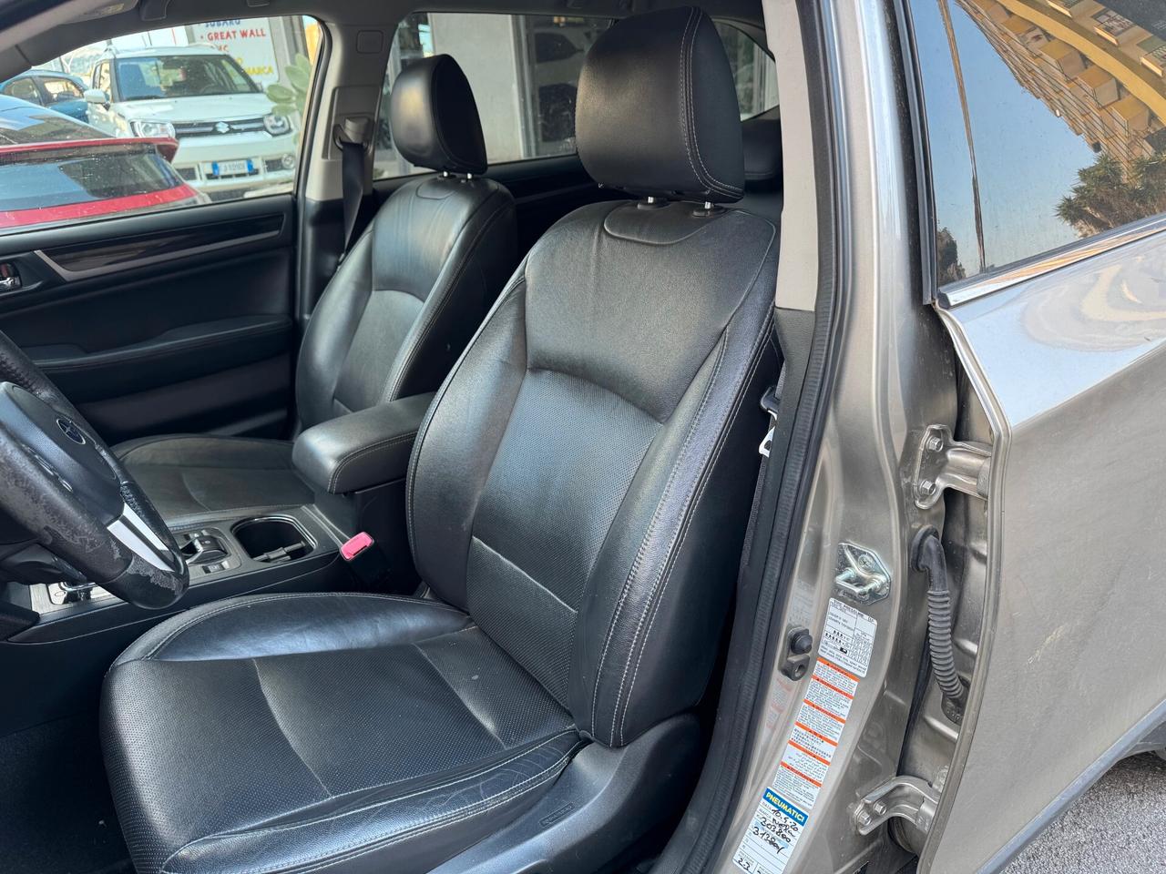 Subaru OUTBACK 2.0D Exclusive 4x4