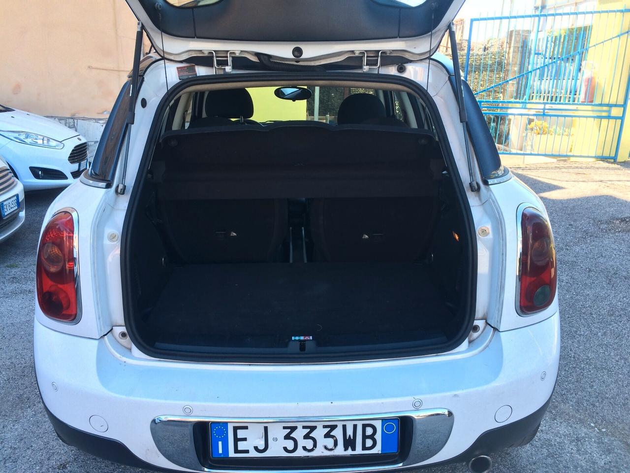 2011 Mini Cooper D Countryman 1.6 tagliandata !! per neopatentati!!!
