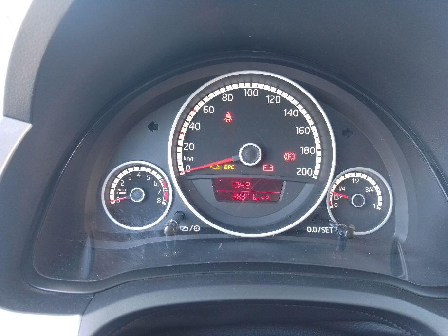 Volkswagen up! 1.0 75 CV 5p. high up!