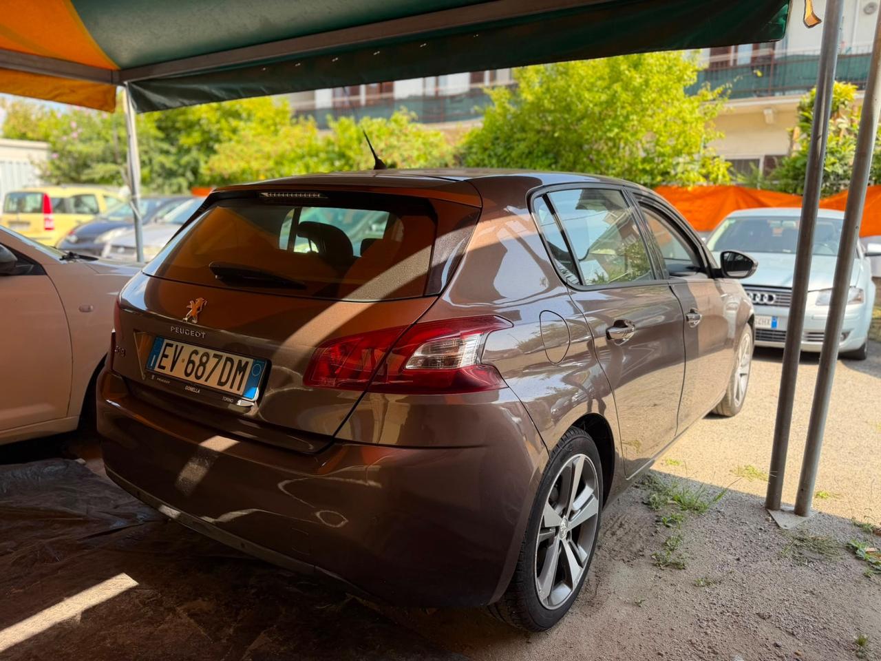 Peugeot 308 1.6 THP 125 CV Allure